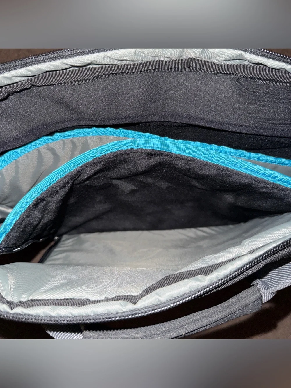 Thule Stravan Laptop Bag Attaché